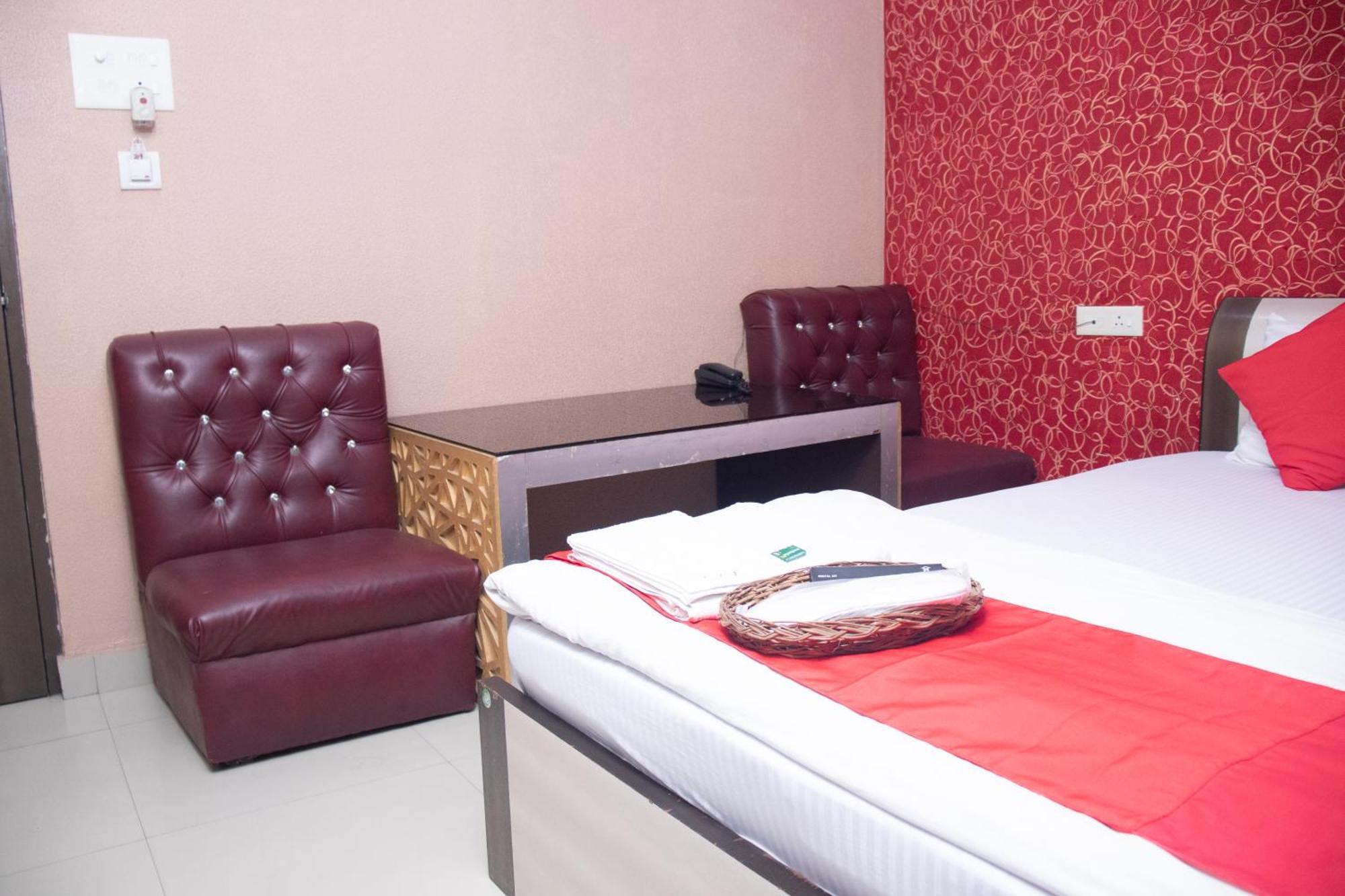 Babul Hotel Kolkata Ngoại thất bức ảnh