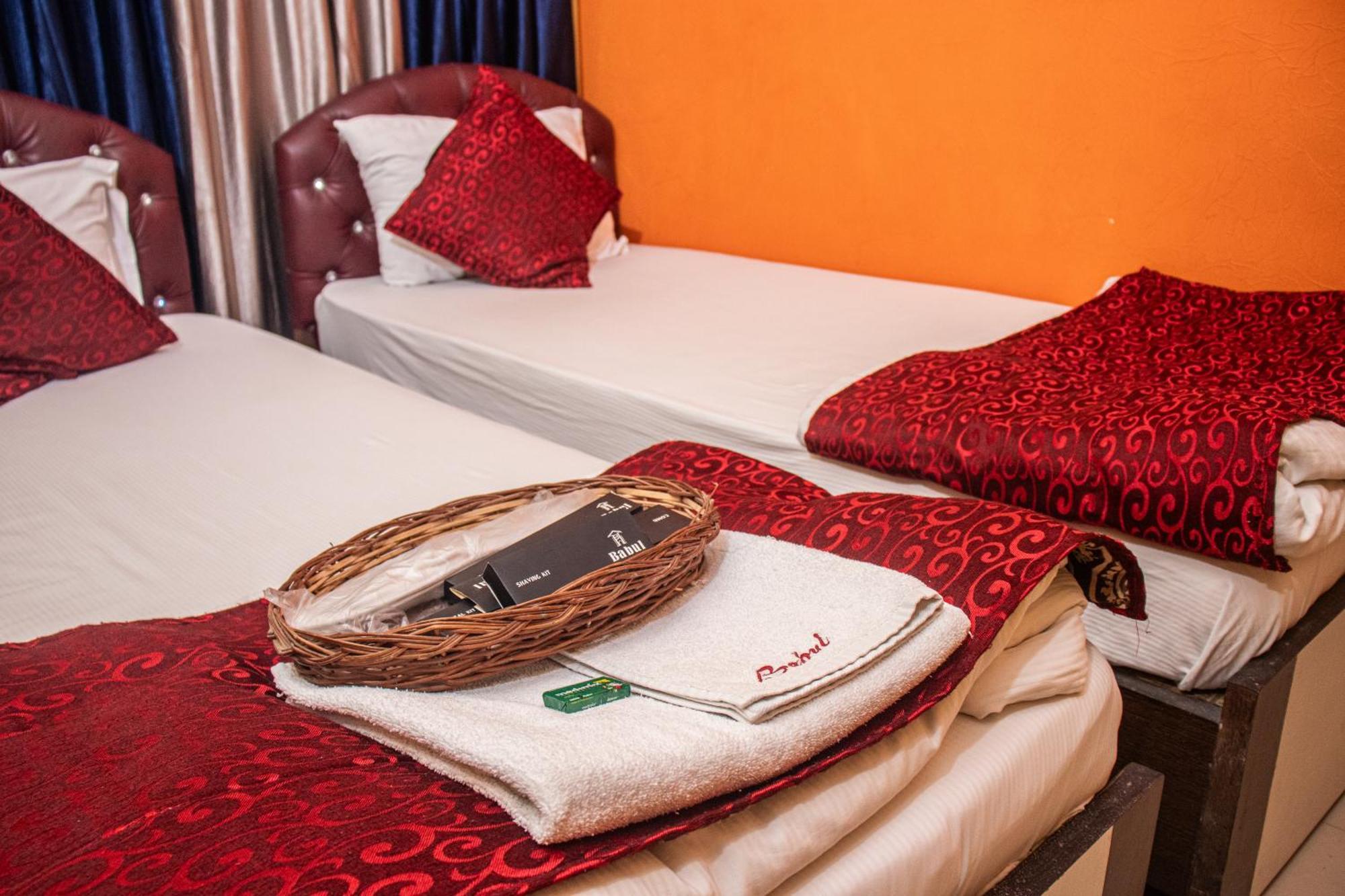 Babul Hotel Kolkata Ngoại thất bức ảnh