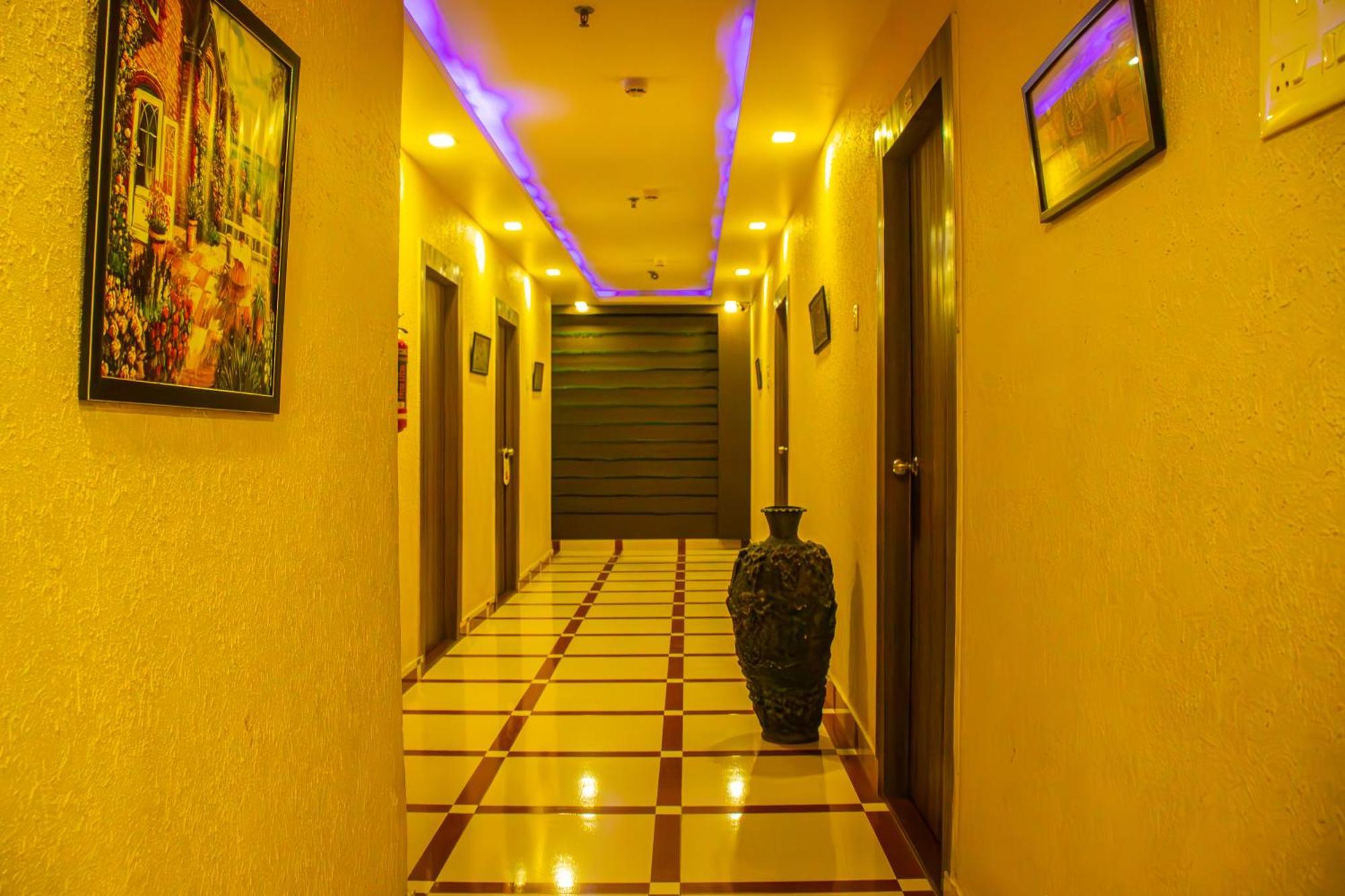 Babul Hotel Kolkata Ngoại thất bức ảnh